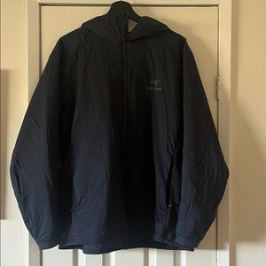 Arc'teryx Atom Women's Navy Blue hooded Jacket